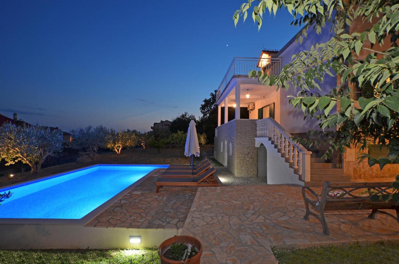 Holiday Home Nevera Kaštela Zewnętrze zdjęcie