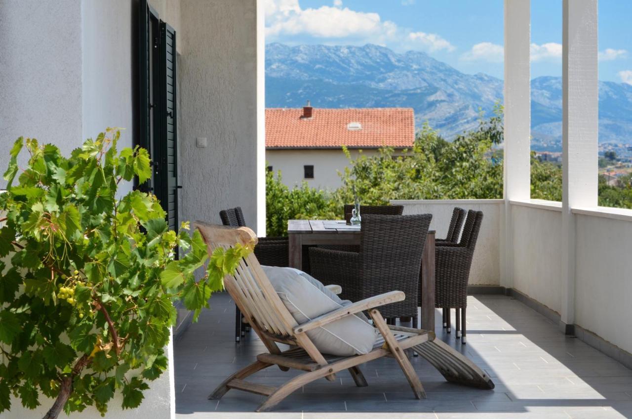 Holiday Home Nevera Kaštela Zewnętrze zdjęcie