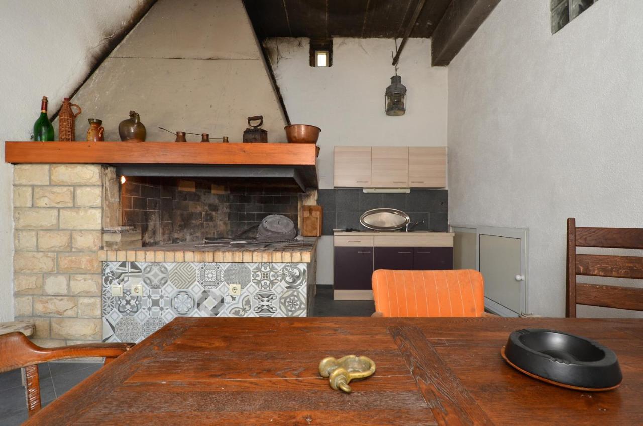 Holiday Home Nevera Kaštela Zewnętrze zdjęcie